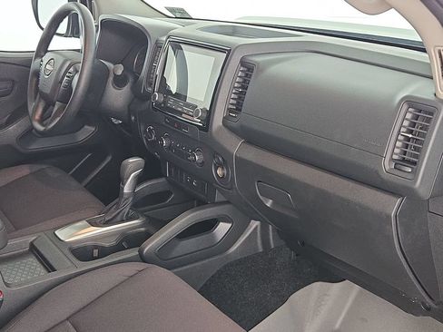 Used 2024 Nissan Frontier S AWD/4WD image 32