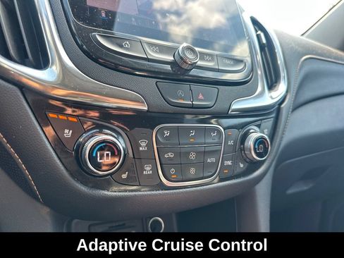 Used 2022 Chevrolet Equinox Premier FWD image 19