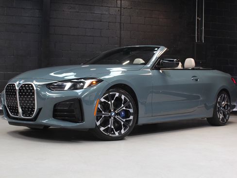 Used 2025 BMW 430i xDrive Convertible w/ M Sport Package image 4