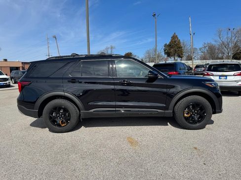 Used 2026 Ford Explorer Tremor w/ Tremor Ultimate Package image 2