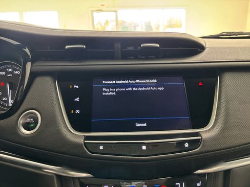Used 2020 Cadillac XT5 Premium Luxury image 41