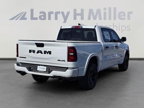 New 2026 RAM 1500 Big Horn AWD/4WD image 6
