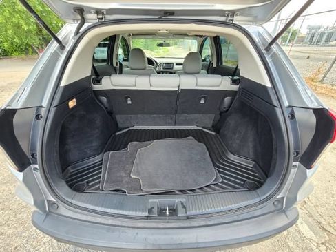Used 2021 Honda HR-V LX image 28