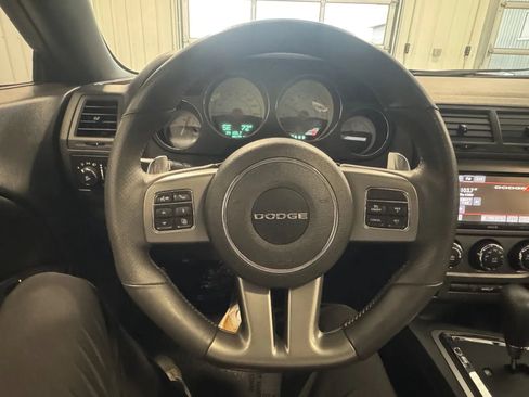 Used 2014 Dodge Challenger R/T RWD image 20