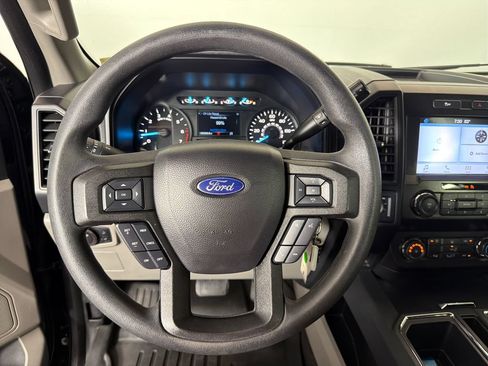 Used 2019 Ford F150 XL w/ Equipment Group 101A Mid AWD/4WD image 12