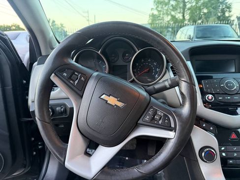 Used 2014 Chevrolet Cruze LT FWD image 22