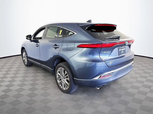 Used 2021 Toyota Venza XLE AWD/4WD image 7