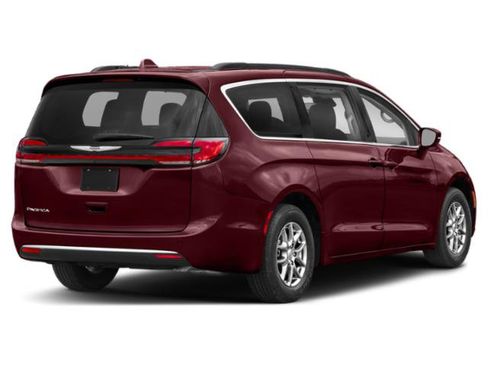 Certified 2022 Chrysler Pacifica Touring-L AWD/4WD image 3