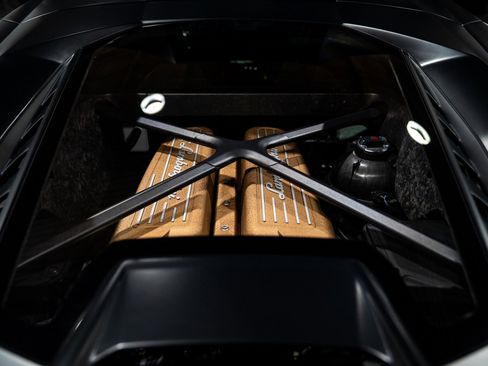 Used 2018 Lamborghini Huracan Performante image 40