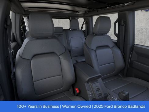 New 2025 Ford Bronco Badlands image 12