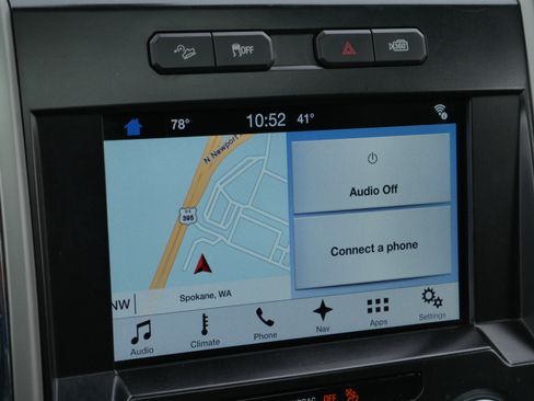 Used 2016 Ford F150 Lariat w/ Equipment Group 502A Luxury image 11