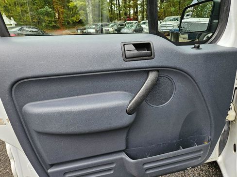 Used 2013 Ford Transit Connect XLT image 22