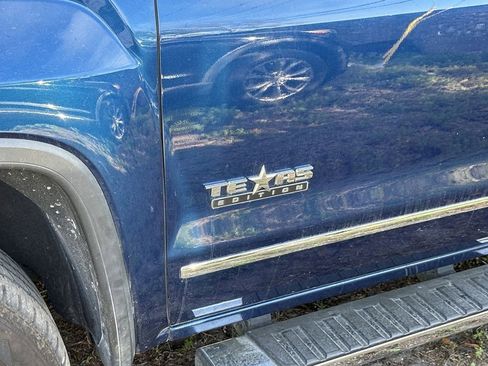 Used 2017 GMC Sierra 1500 SLT w/ Texas SLT Premium Package image 6