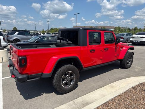 Used 2021 Jeep Gladiator Rubicon AWD/4WD image 4