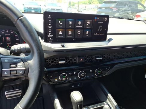 Used 2024 Honda Accord Sport image 8