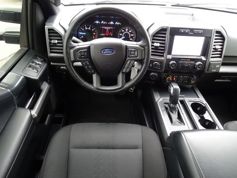 Used 2020 Ford F150 XLT w/ Equipment Group 302A Luxury image 15