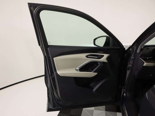 Certified 2025 Audi Q5 Premium w/ Premium Plus AWD/4WD image 10