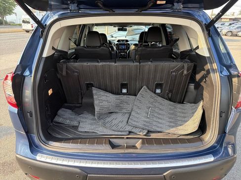 Used 2022 Subaru Ascent Touring AWD/4WD image 7