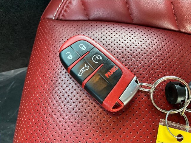 Used 2023 Dodge Challenger SRT Hellcat RWD image 34