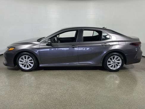 Certified 2023 Toyota Camry LE FWD image 6