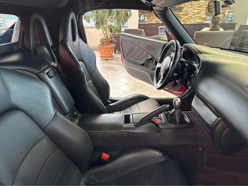 Used 2001 Honda S2000 image 36