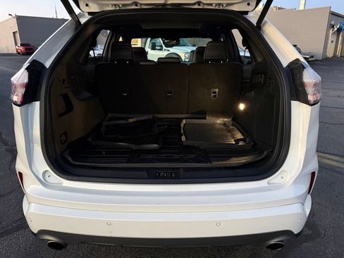 Used 2020 Ford Edge Titanium w/ Equipment Group 301A AWD/4WD image 44