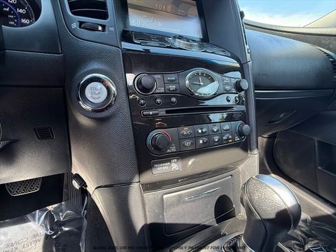 Used 2016 INFINITI QX70 2WD image 28