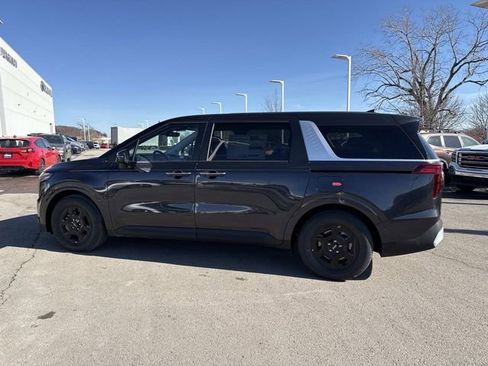 New 2026 Kia Carnival LX image 7