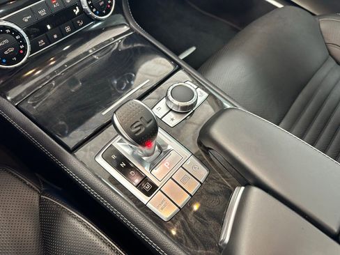 Used 2019 Mercedes-Benz SL 550 image 37