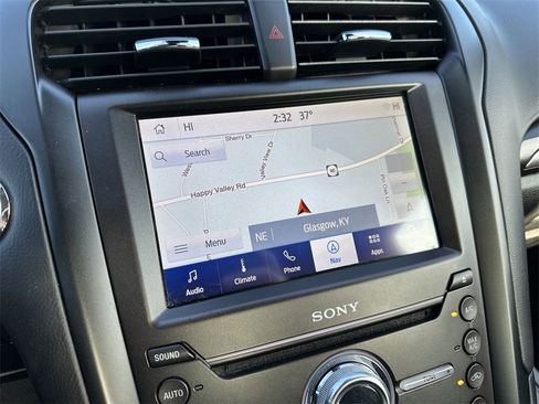 Used 2019 Ford Fusion Energi Titanium image 18