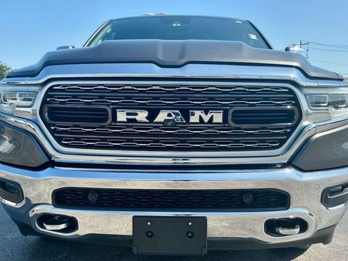 Used 2019 RAM 1500 Limited AWD/4WD image 2