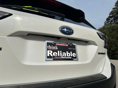 Used 2024 Subaru Outback Onyx Edition AWD/4WD image 32
