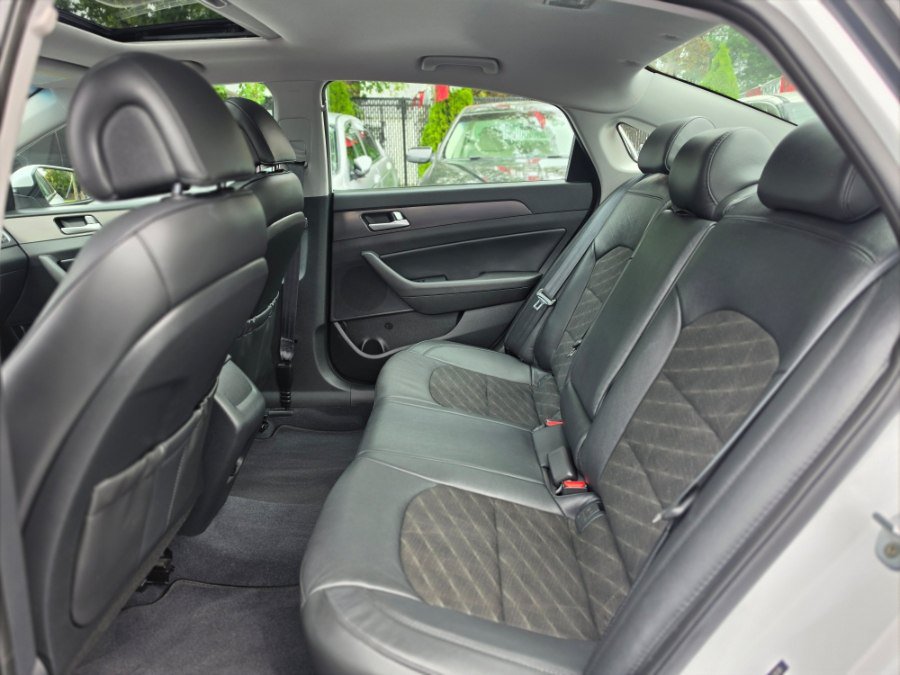 Used 2017 Hyundai Sonata Sport w/ Value Edition Package 02 FWD image 28