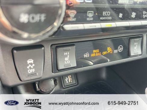 Used 2024 Toyota RAV4 XSE w/ Weather Package AWD/4WD image 36