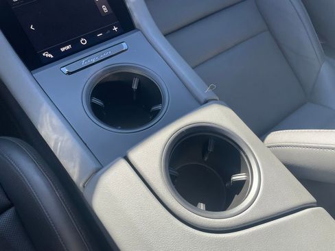 Used 2020 Porsche Taycan 4S w/ Premium Package image 19