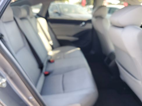 Used 2019 Honda Accord LX image 38
