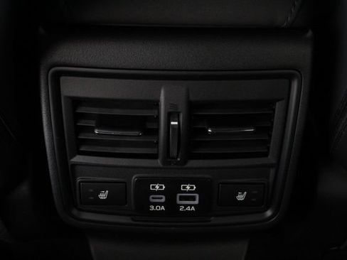 New 2026 Subaru Outback Limited AWD/4WD image 9
