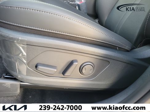 New 2026 Kia Sorento EX FWD image 25
