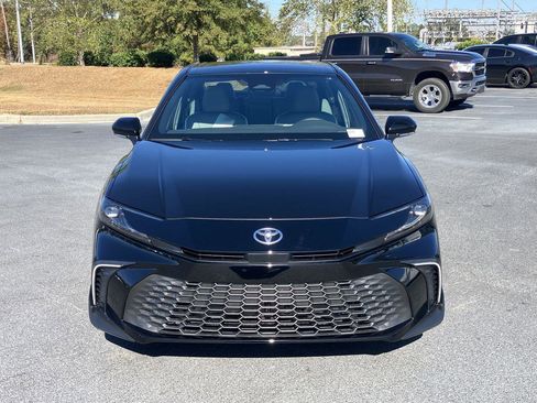 New 2026 Toyota Camry SE image 8