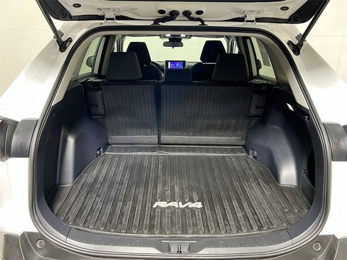 Certified 2024 Toyota RAV4 XLE image 23