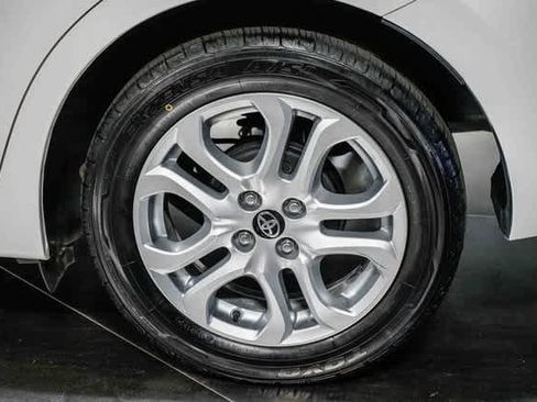 Certified 2018 Toyota Yaris iA image 12