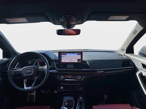 Used 2024 Audi SQ5 Premium Plus w/ S Sport Package image 9