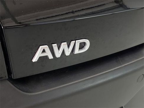 Used 2024 INFINITI QX55 Luxe image 8