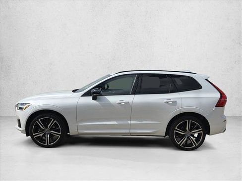 Used 2020 Volvo XC60 T5 R-Design image 8