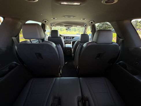 Used 2023 Buick Enclave Essence w/ Trailering Package, 5000 lbs. FWD image 29