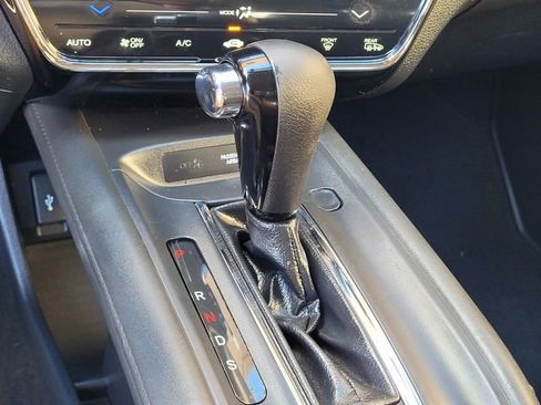 Used 2016 Honda HR-V EX image 23