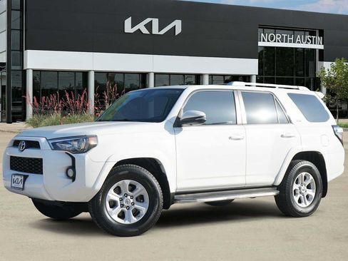 Used 2016 Toyota 4Runner SR5 Premium RWD image 1