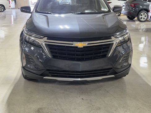 Used 2022 Chevrolet Equinox LT FWD image 9