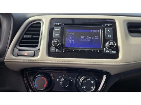 Used 2022 Honda HR-V LX image 23