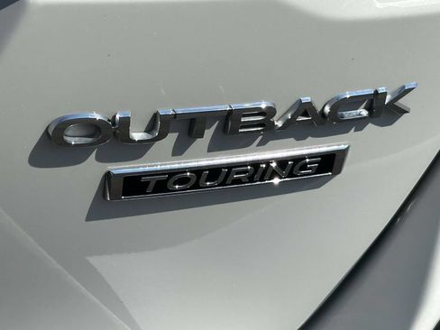 Used 2023 Subaru Outback Touring AWD/4WD image 8